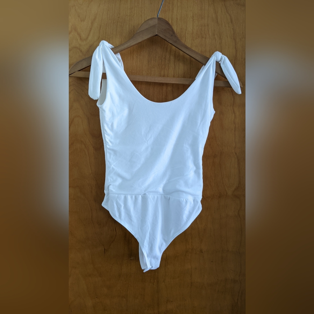 White Lulu's bodysuit